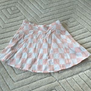 Peach and white checkered Target art class skirt, girls size 6x